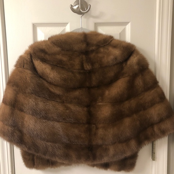 Vintage Fur Label Authority Mink Fur Cape OS - Picture 2 of 5